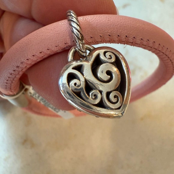 Brighton "Power Of Pink" Woodstock Breast Cancer Awareness Heart Bracelet NWT - Picture 4 of 5